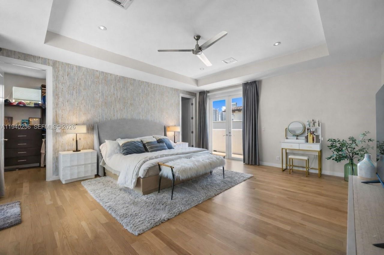 1317 NE 2nd St, Fort Lauderdale, FL 33301 Photo