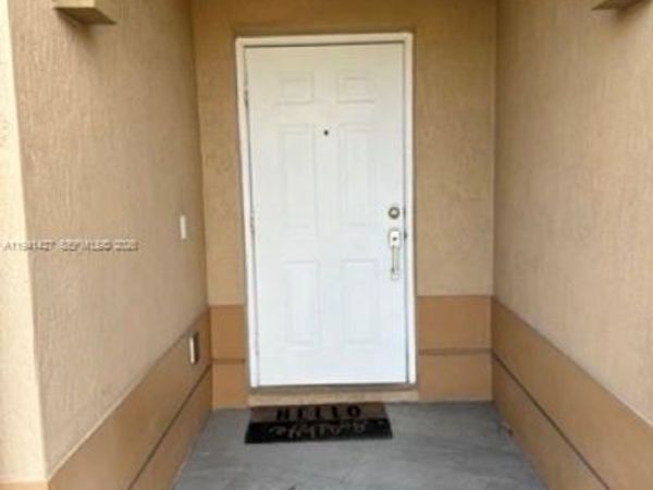 10850 NW 82nd Ter, Unit 7-5, Doral, FL 33178