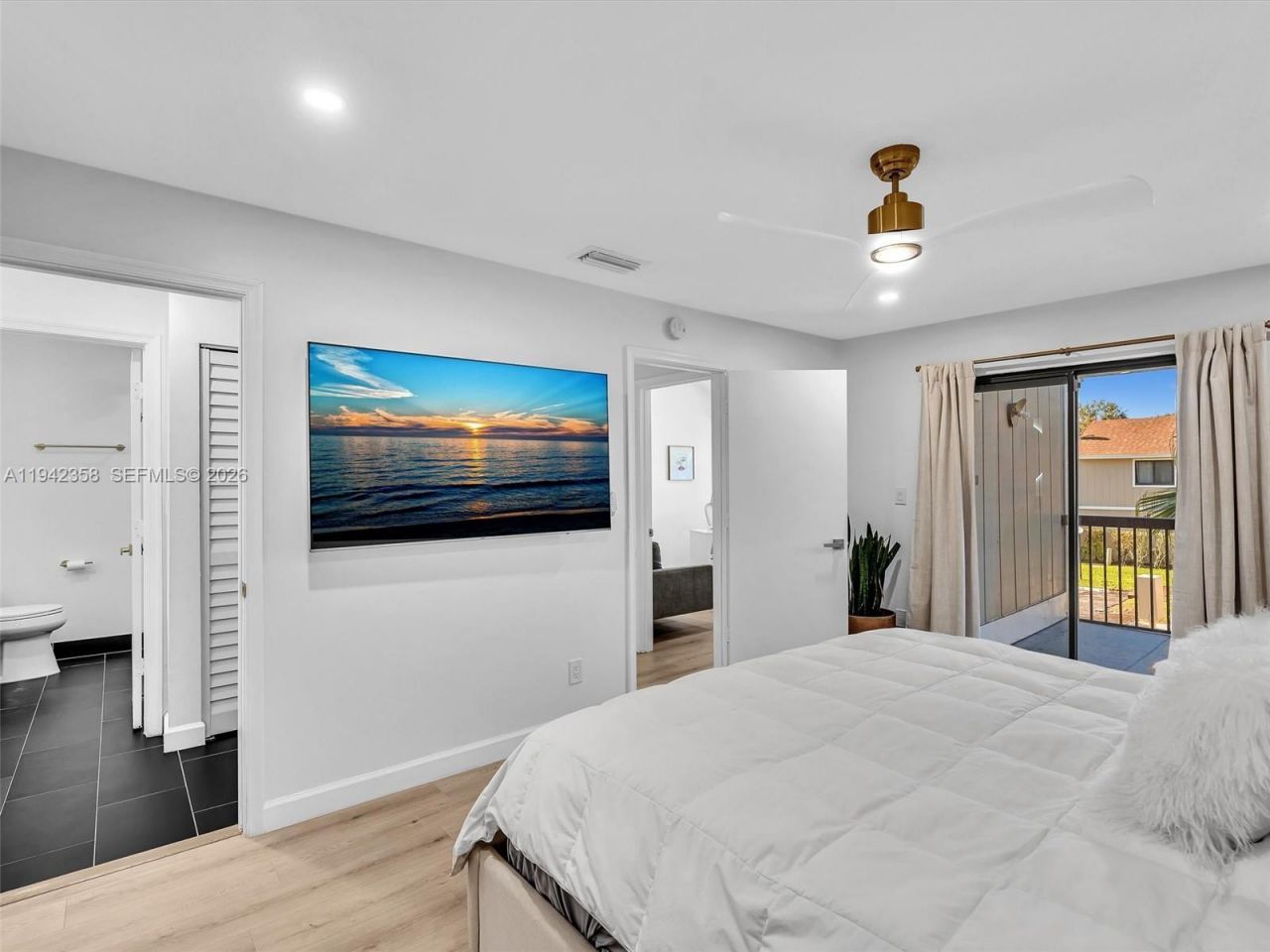 639 NW 132nd Ter, Plantation, FL 33325 Photo