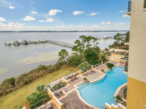 14500 River Rd, Unit 406, Pensacola, FL 32507