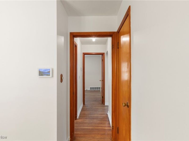 25031 Glenbrook Boulevard, Euclid, OH 44117 Photo 21