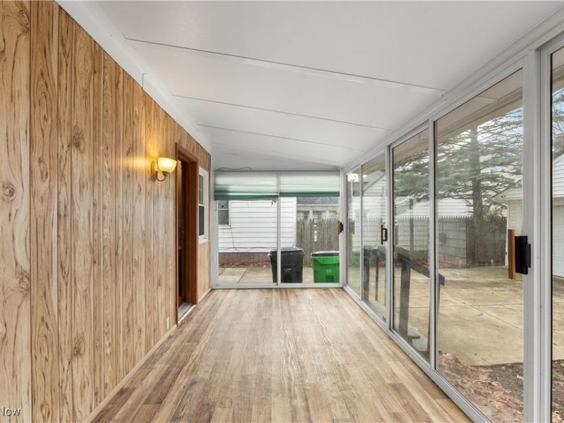 25031 Glenbrook Boulevard, Euclid, OH 44117 Photo 28