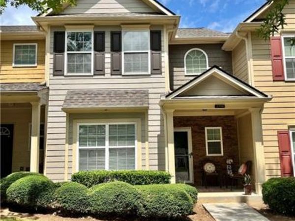 2706 Cedar Drive , Lawrenceville, GA 30043