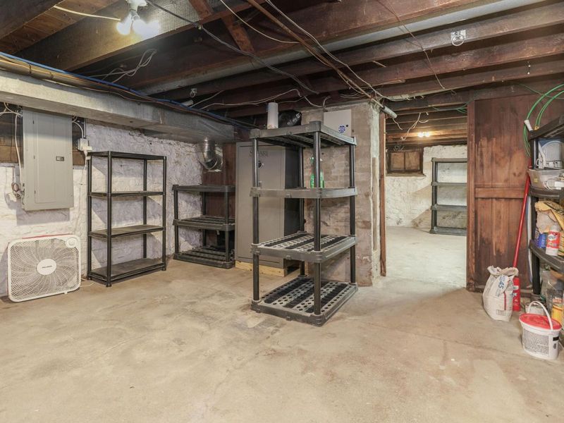 831 S Lazelle Street, Columbus, OH 43206 Photo 25