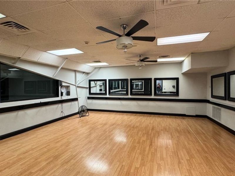 5133 Darrow Road, Hudson, OH 44236 Photo 21