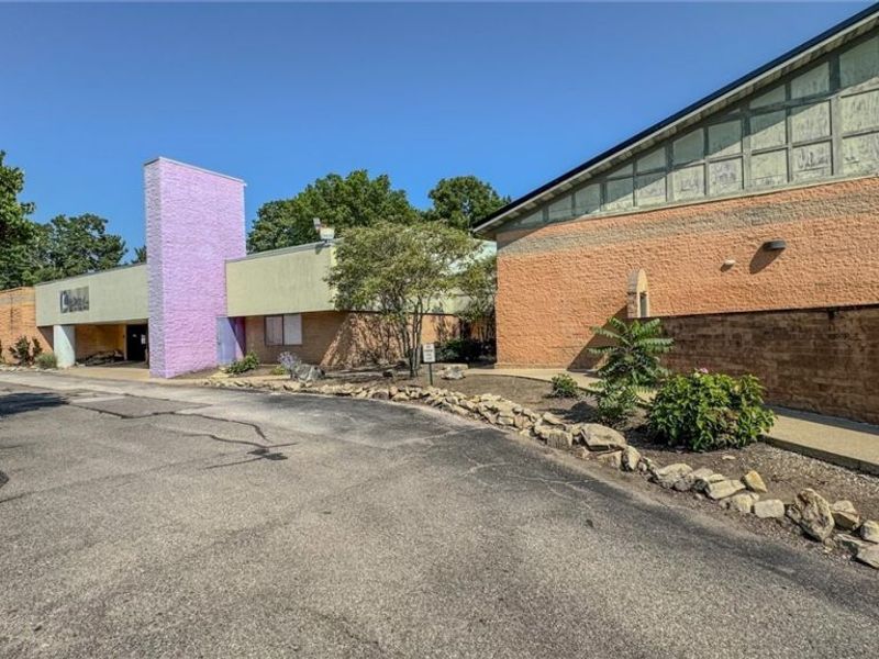 5133 Darrow Road, Hudson, OH 44236 Photo 8