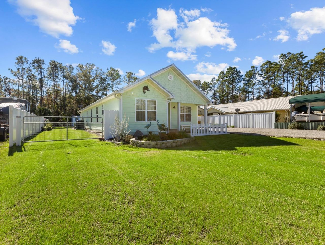 455 Kings Creek Circle , Steinhatchee, FL 00000 Photo