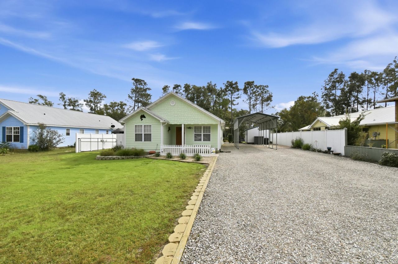 455 Kings Creek Circle , Steinhatchee, FL 00000 Photo