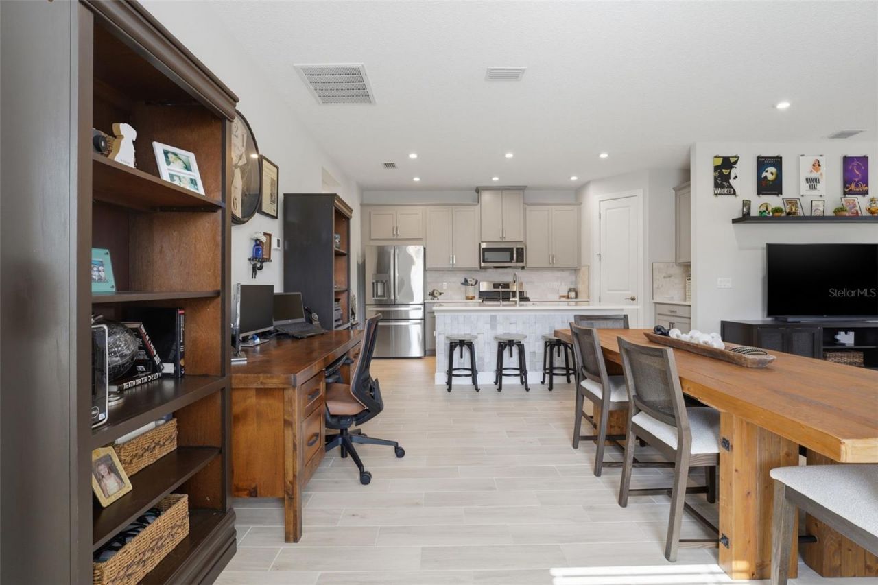 11104 Devonbridge Drive, Palmetto, FL 34221 Photo