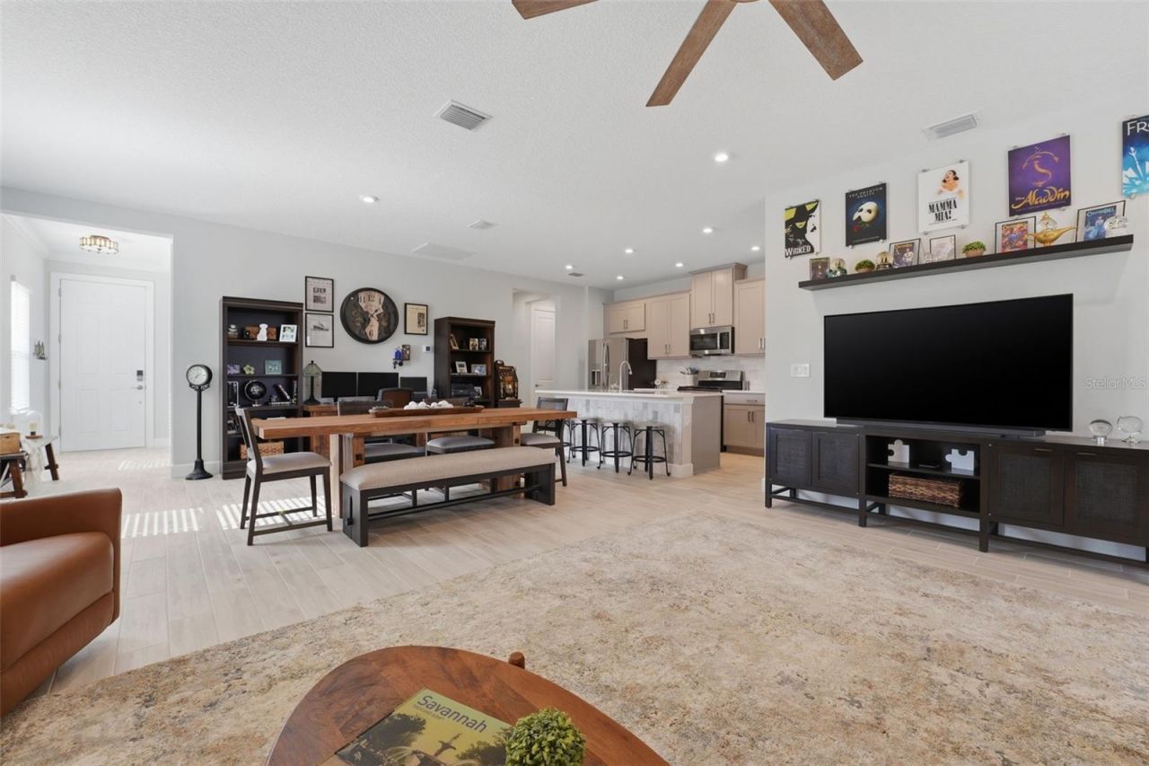 11104 Devonbridge Drive, Palmetto, FL 34221 Photo