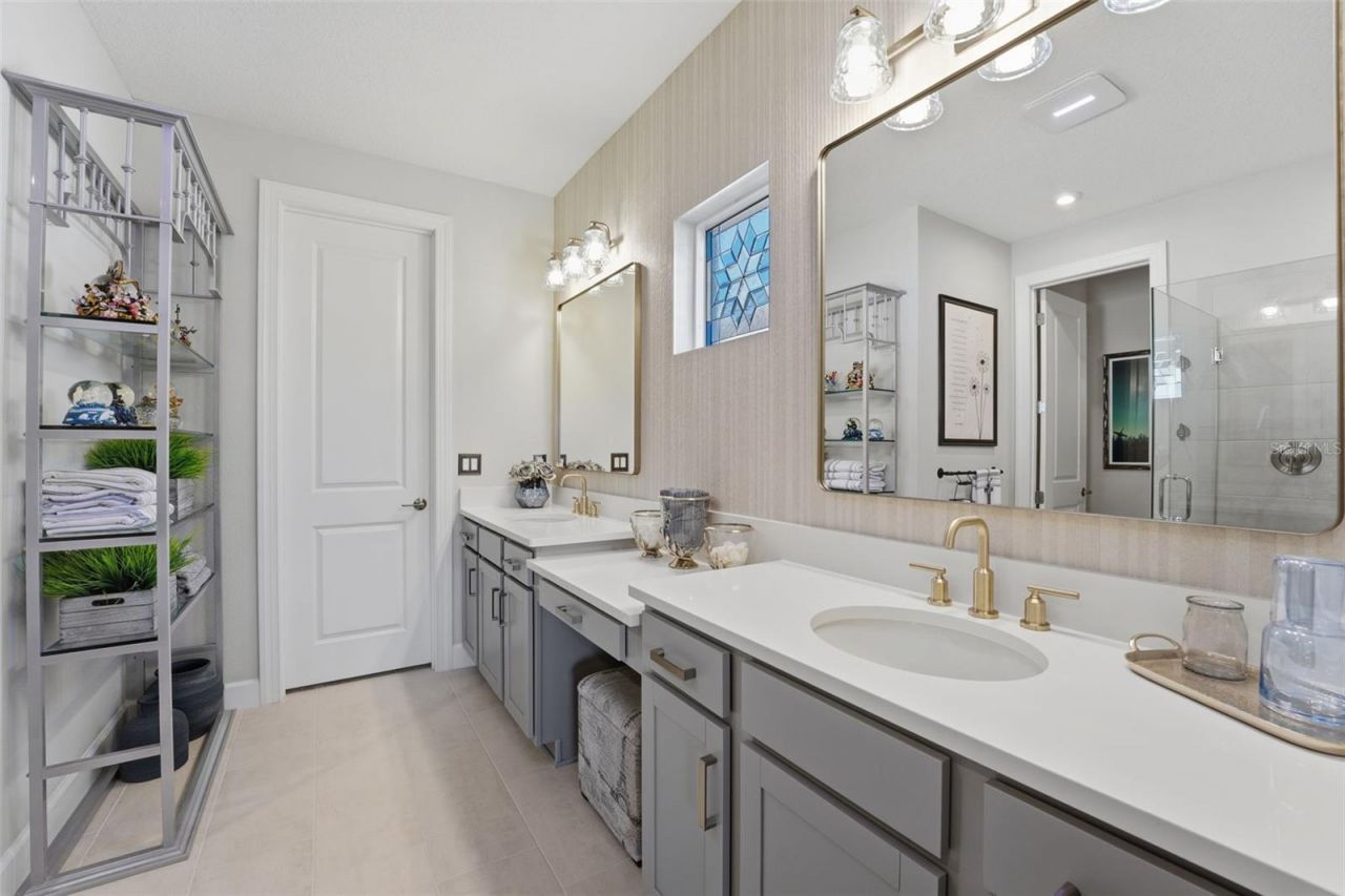 11104 Devonbridge Drive, Palmetto, FL 34221 Photo