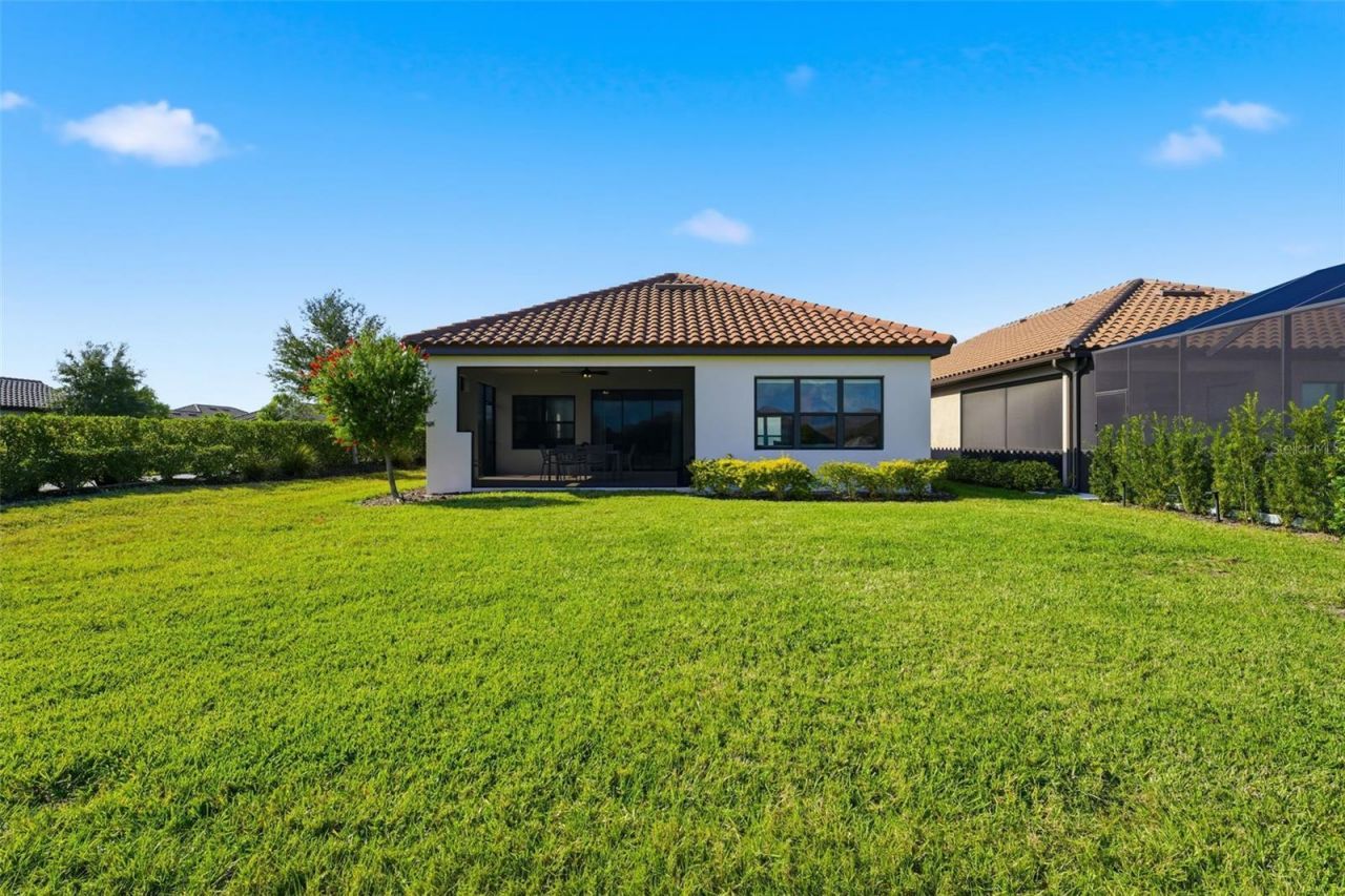 11104 Devonbridge Drive, Palmetto, FL 34221 Photo