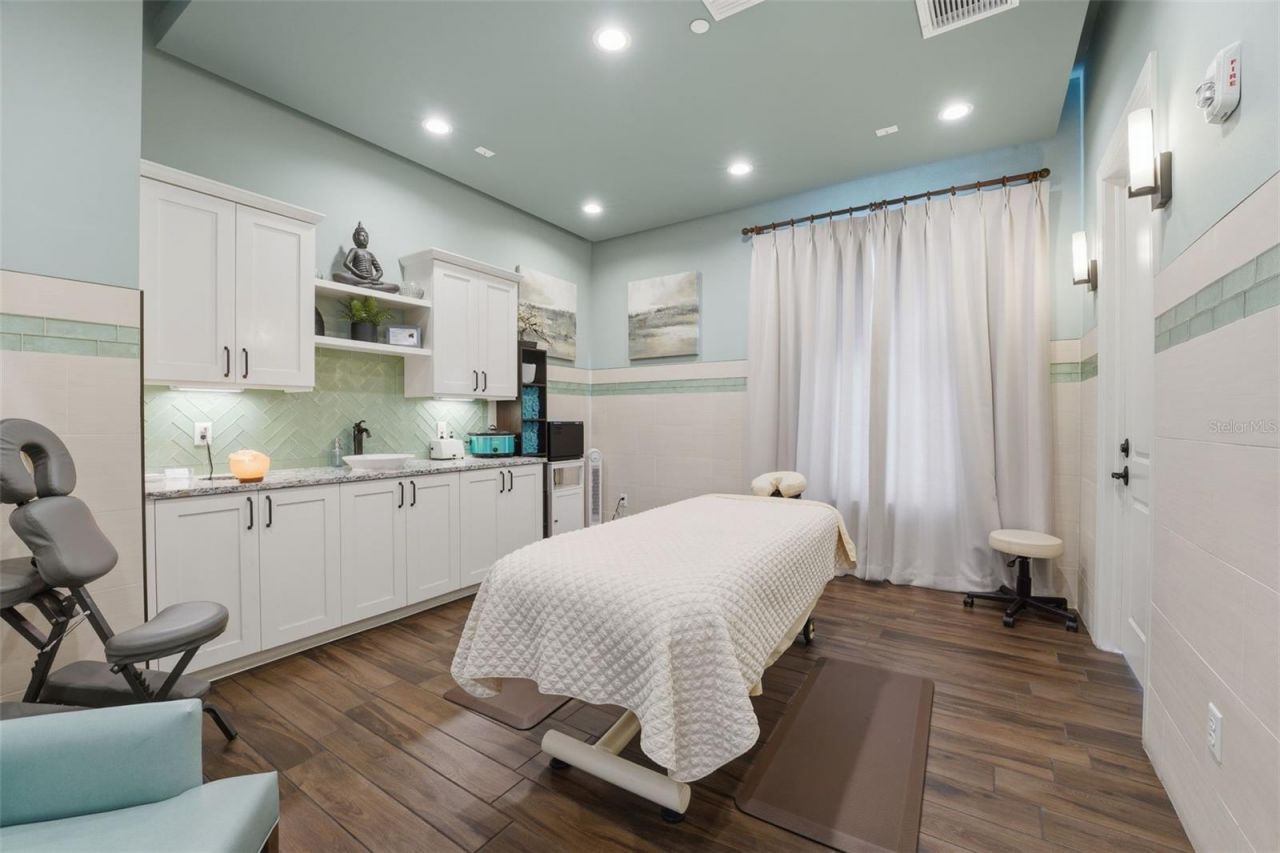 11104 Devonbridge Drive, Palmetto, FL 34221 Photo