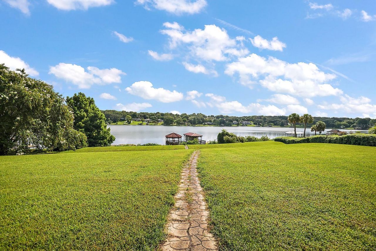 2701 Regal Point Place, Eustis, FL 32726 Photo