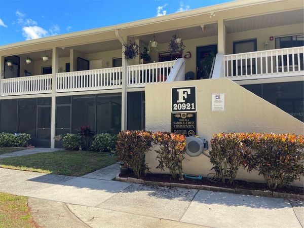 20921 HAULOVER COVE, Unit 11, LUTZ, FL 33558
