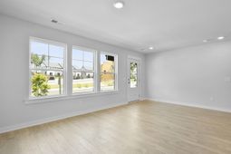 596 Scholar Way photo 4