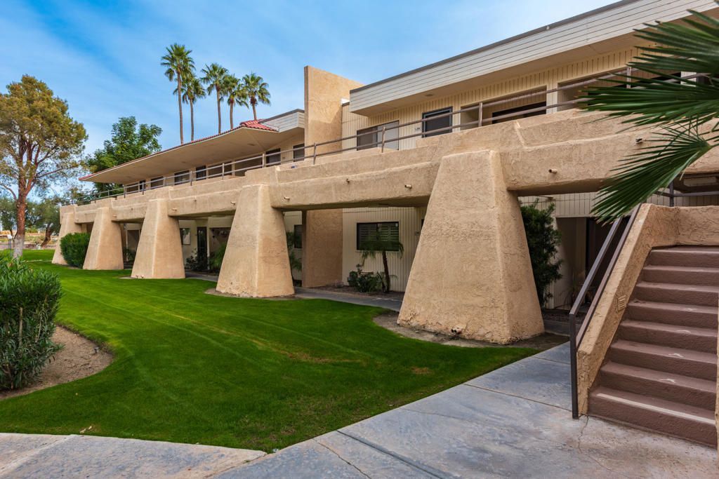 701 N Los Felices Circle W, Unit 208, Palm Springs, CA 92262 Main Photo