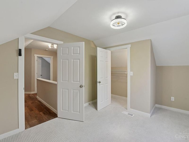 6721 Hillside Avenue, Cincinnati, OH 45233 Photo 12