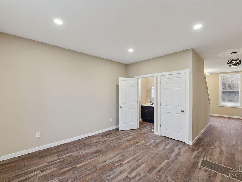 6721 Hillside Avenue, Cincinnati, OH 45233 Photo 12