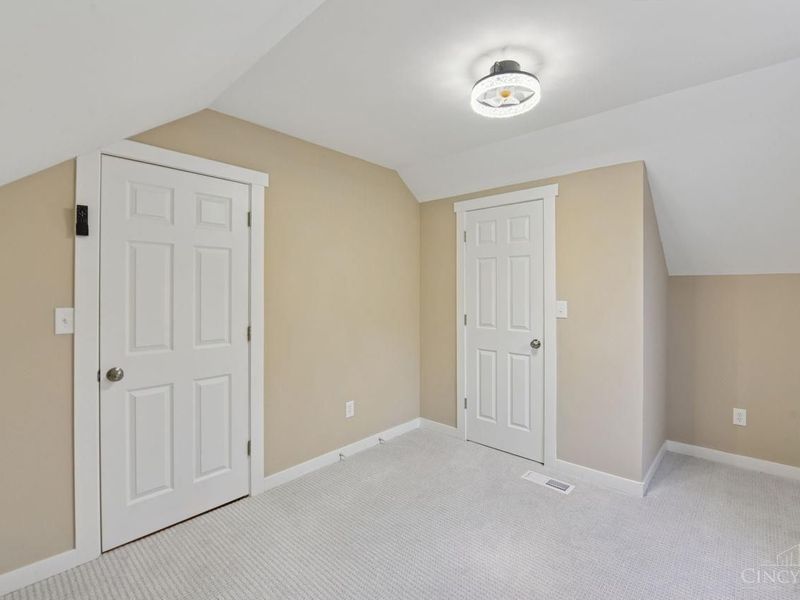 6721 Hillside Avenue, Cincinnati, OH 45233 Photo 15