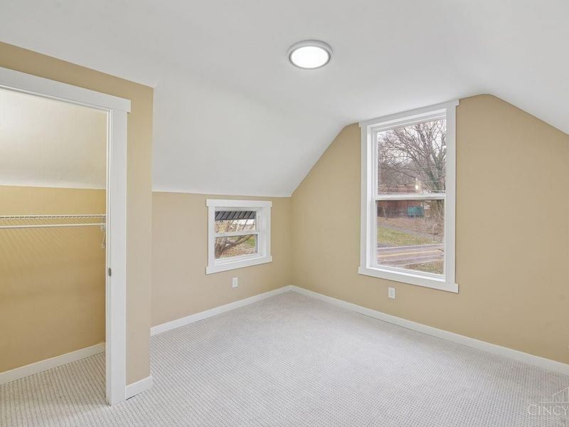 6721 Hillside Avenue, Cincinnati, OH 45233 Photo 21