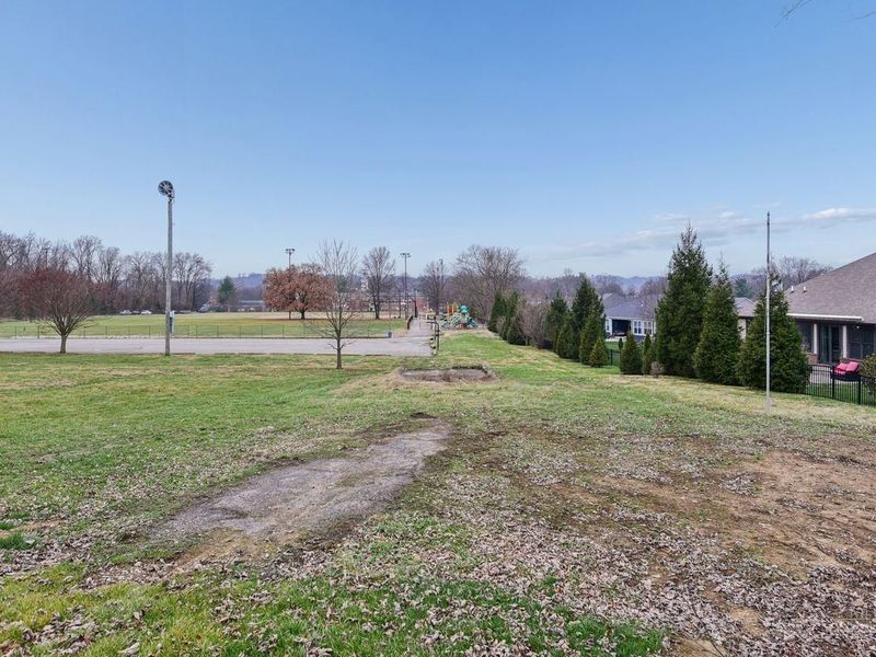 6721 Hillside Avenue, Cincinnati, OH 45233 Photo 46