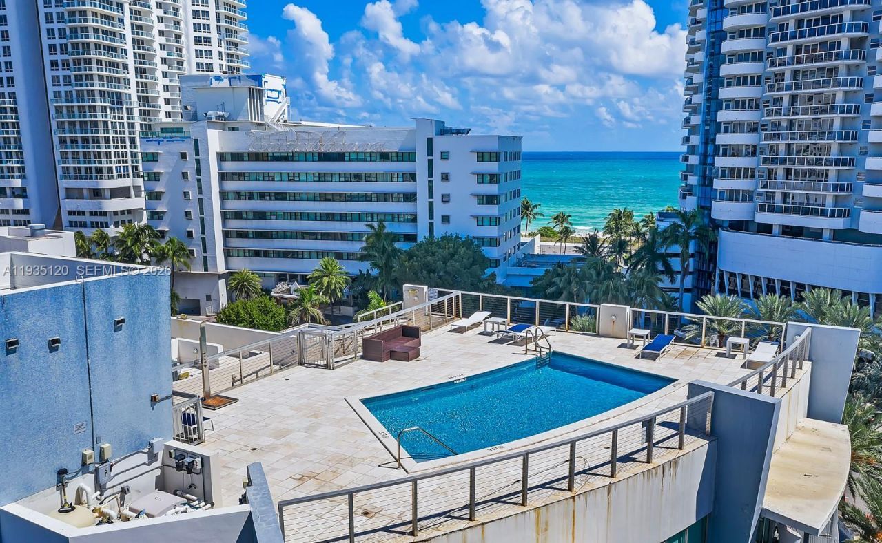 6305 Indian Creek Dr, Unit 4D, Miami Beach, FL 33141 Photo