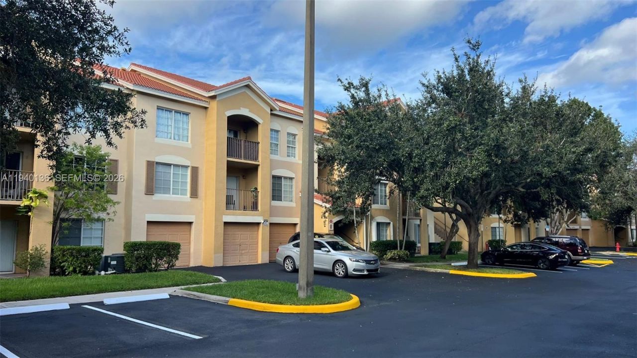 4200 San Marino Blvd, Unit 308, West Palm Beach, FL 33409 Photo