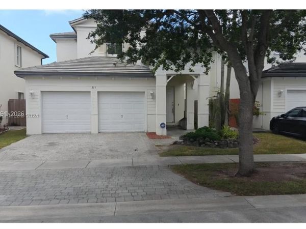 215 NE 36th Avenue Rd, Homestead, FL 33033