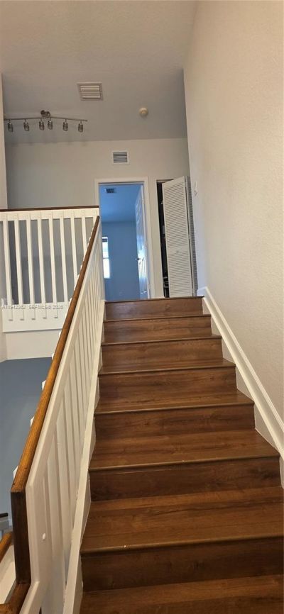 215 NE 36th Avenue Rd, Homestead, FL 33033 Photo