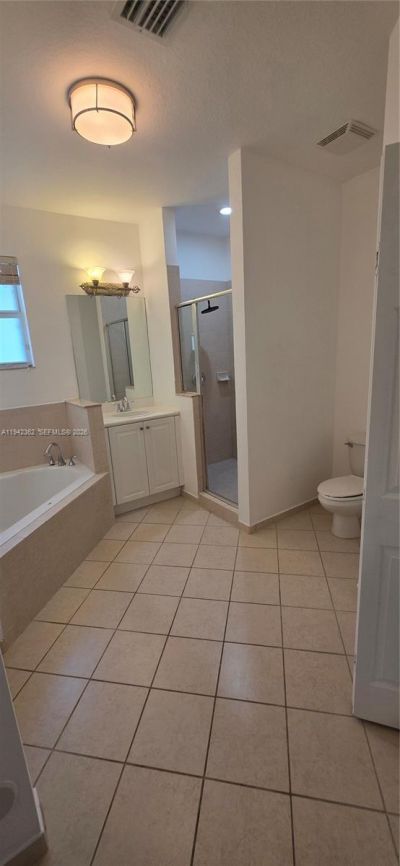 215 NE 36th Avenue Rd, Homestead, FL 33033 Photo