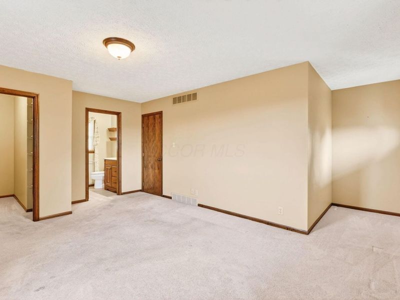 19590 Florence Chapel Pike , Circleville, OH 43113 Photo 31