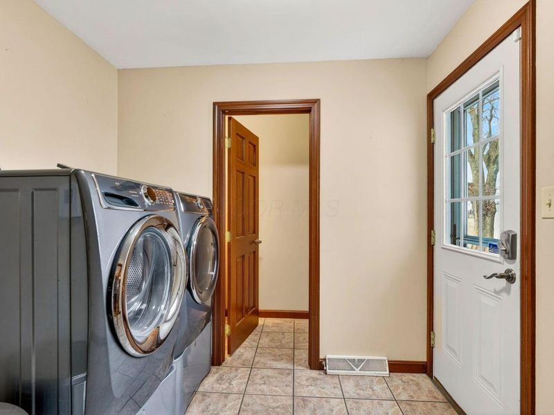 19590 Florence Chapel Pike , Circleville, OH 43113 Photo 42