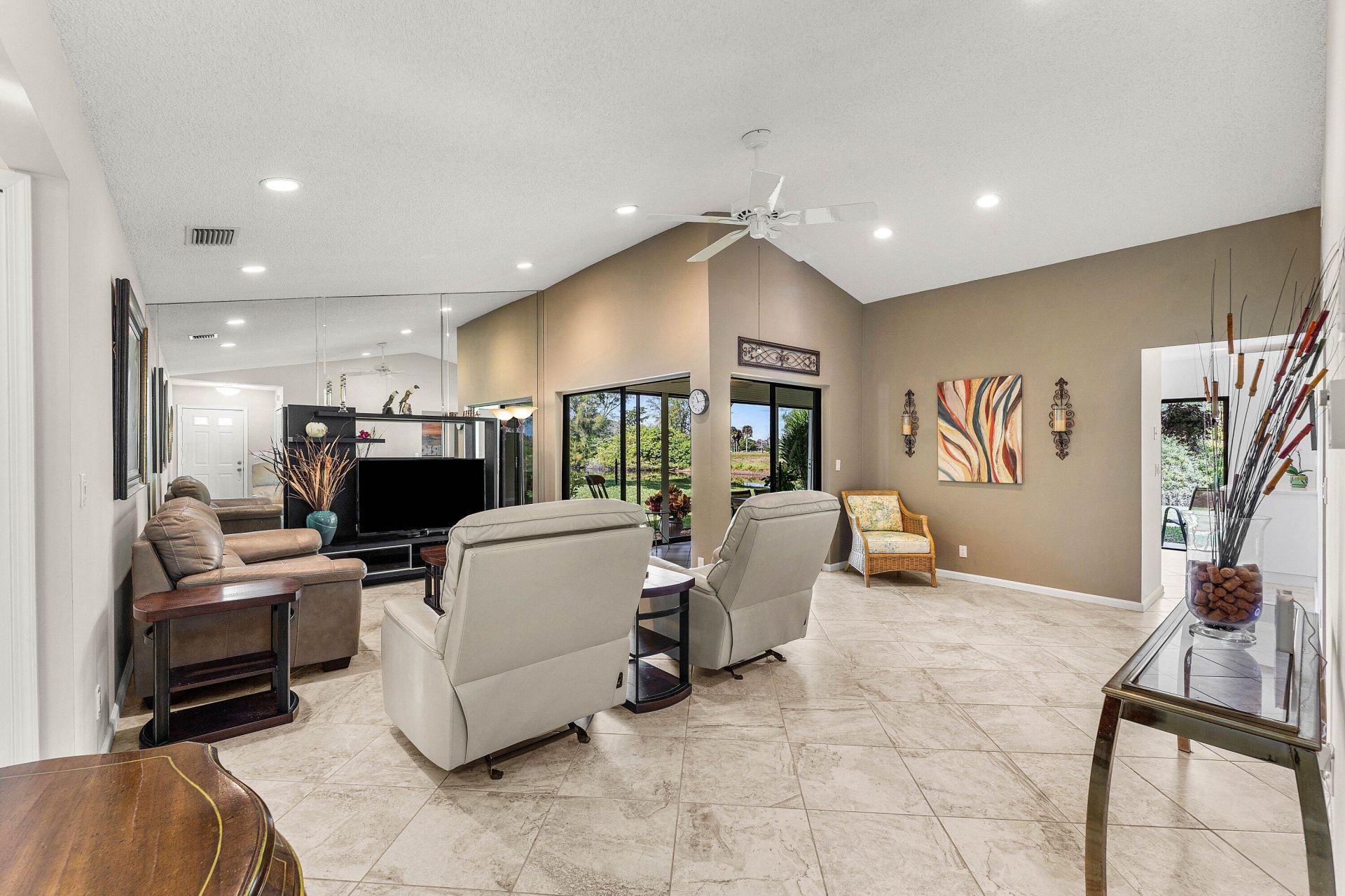 5574 Parkwalk Circle E, Boynton Beach, FL 33472 Photo