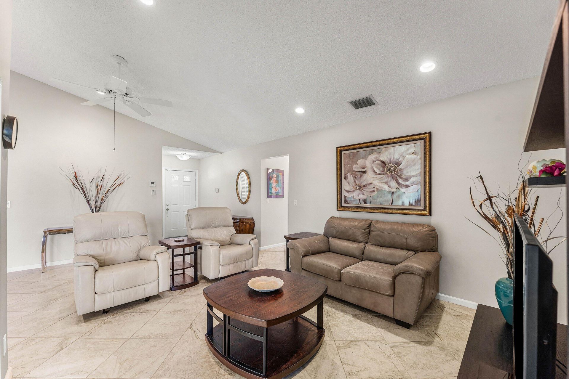 5574 Parkwalk Circle E, Boynton Beach, FL 33472 Photo