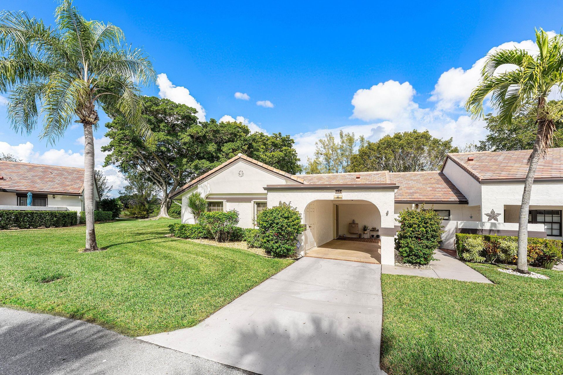 5574 Parkwalk Circle E, Boynton Beach, FL 33472 Photo