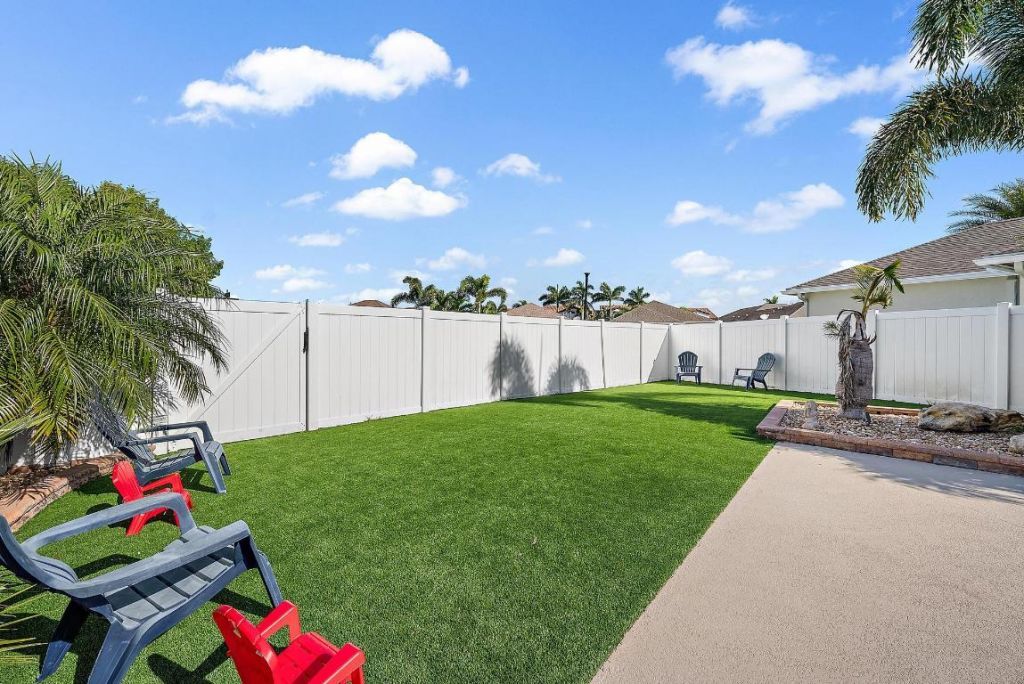 10352 SW Westlawn Boulevard, Port Saint Lucie, FL 34987 Photo