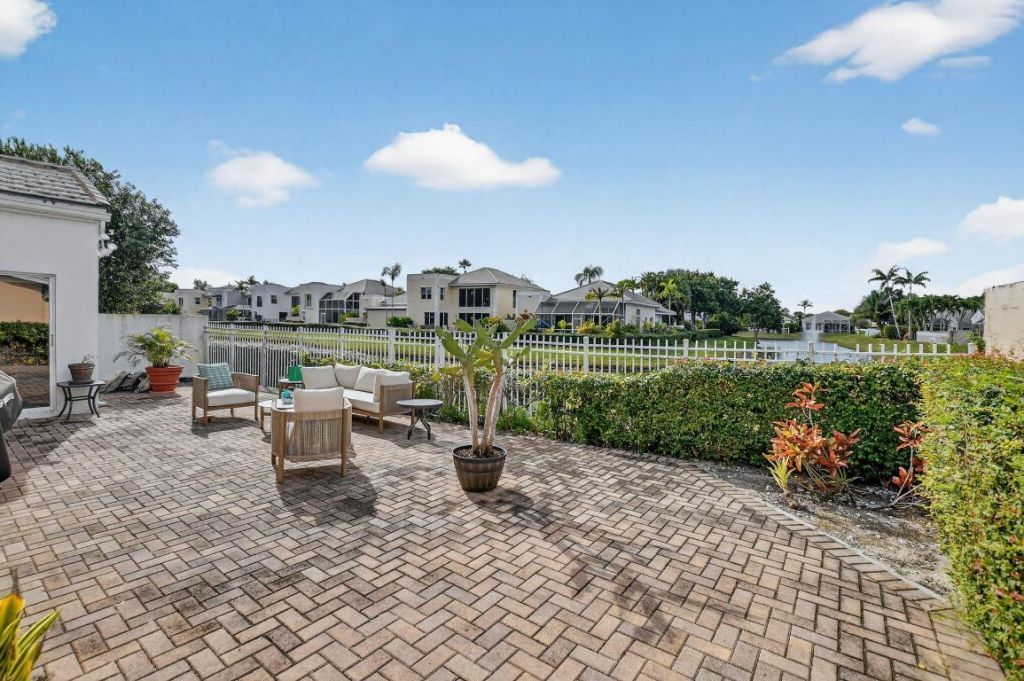 7997 Travlers Tree Drive, Boca Raton, FL 33433 Photo