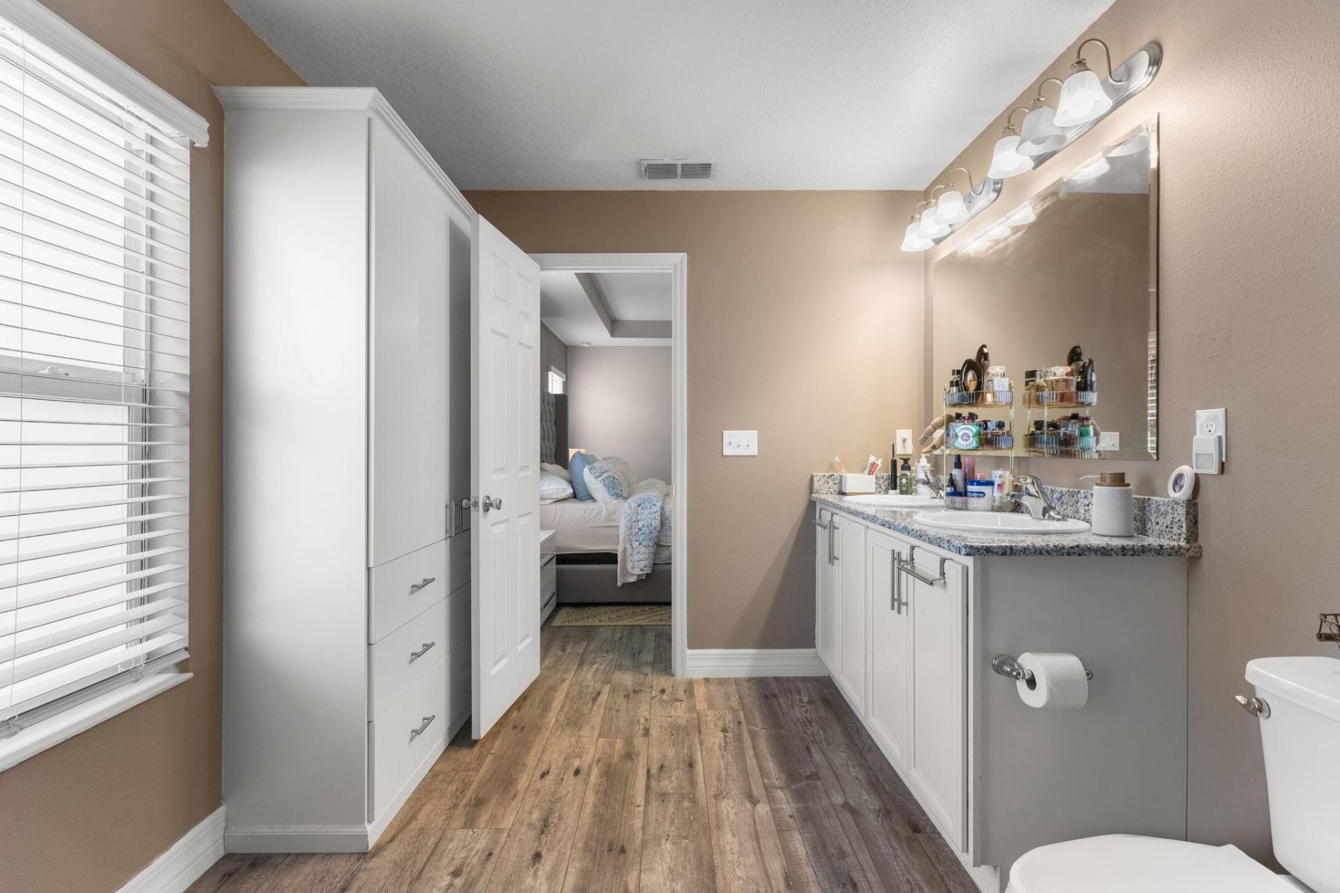 5580 NW Pine Trail Circle, Port Saint Lucie, FL 34983 Photo