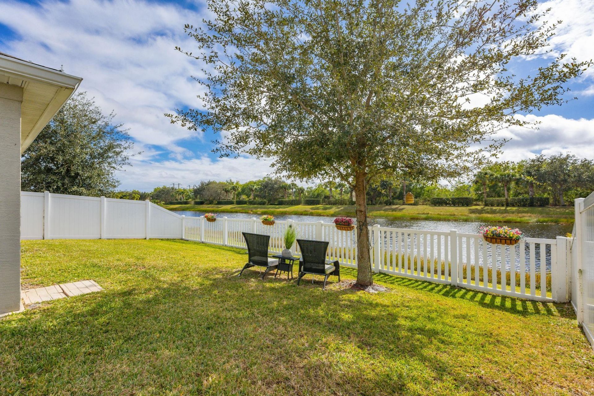 5580 NW Pine Trail Circle, Port Saint Lucie, FL 34983 Photo