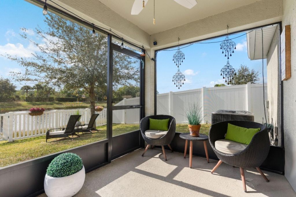 5580 NW Pine Trail Cir, Port Saint Lucie, FL 34983 Photo