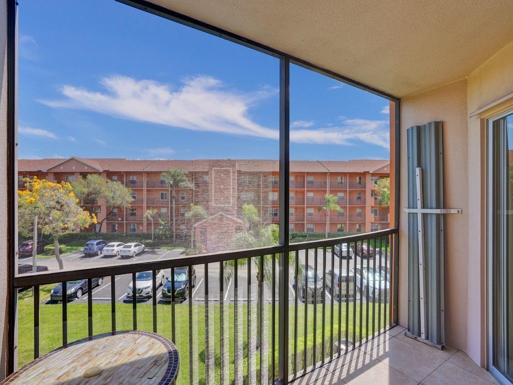 701 SW 142nd Avenue, Unit 311, Pembroke Pines, FL 33027 Photo