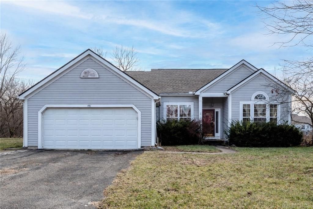 441 Lake Front Drive, Lebanon, OH 45036 Main Photo