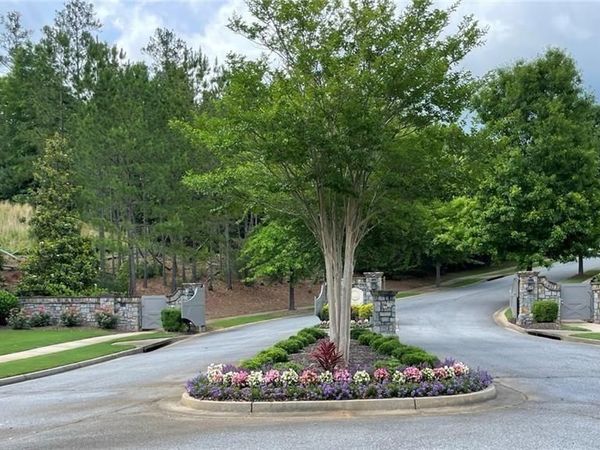 307 Timberview Trail, Alpharetta, GA 30004