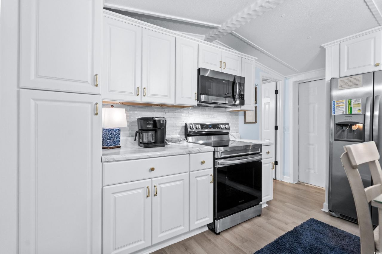 6001 - Mh104 S Kings Hwy. Photo 14