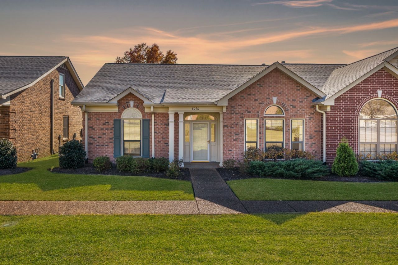 8096 Sunrise Cir, Franklin, TN 37067 Main Photo