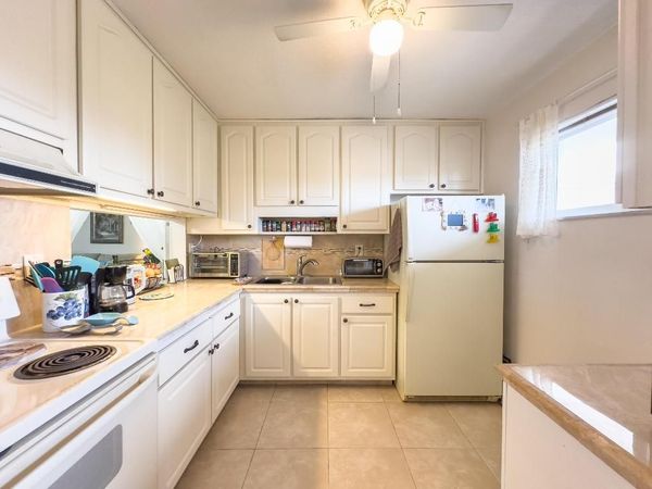 2534 Garden Drive S, Unit 207, Lake Worth, FL 33461