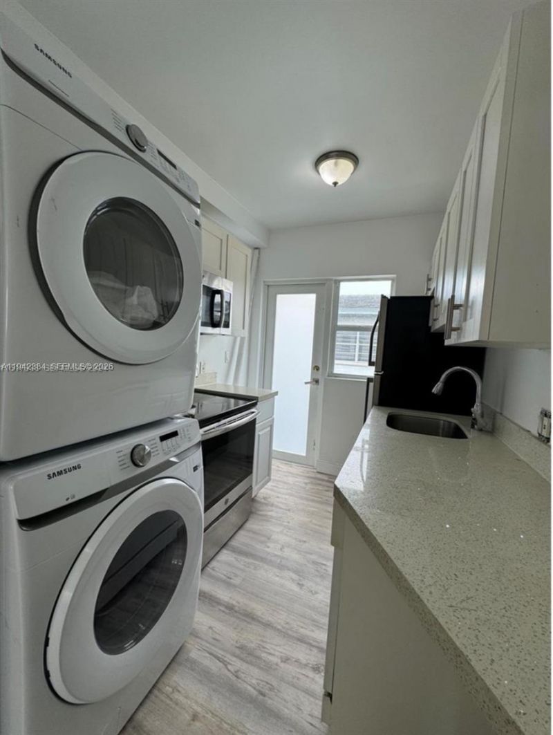 1248 Marseille Dr, Unit 4, Miami Beach, FL 33141 Photo