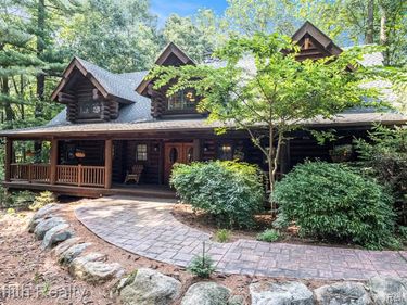 11245 Guyn Drive, Brighton Twp, MI 48114