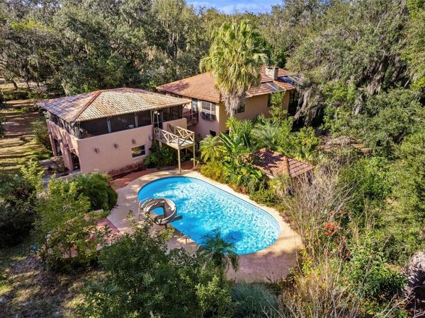 27910 DEBBIE ROAD, OKAHUMPKA, FL 34762